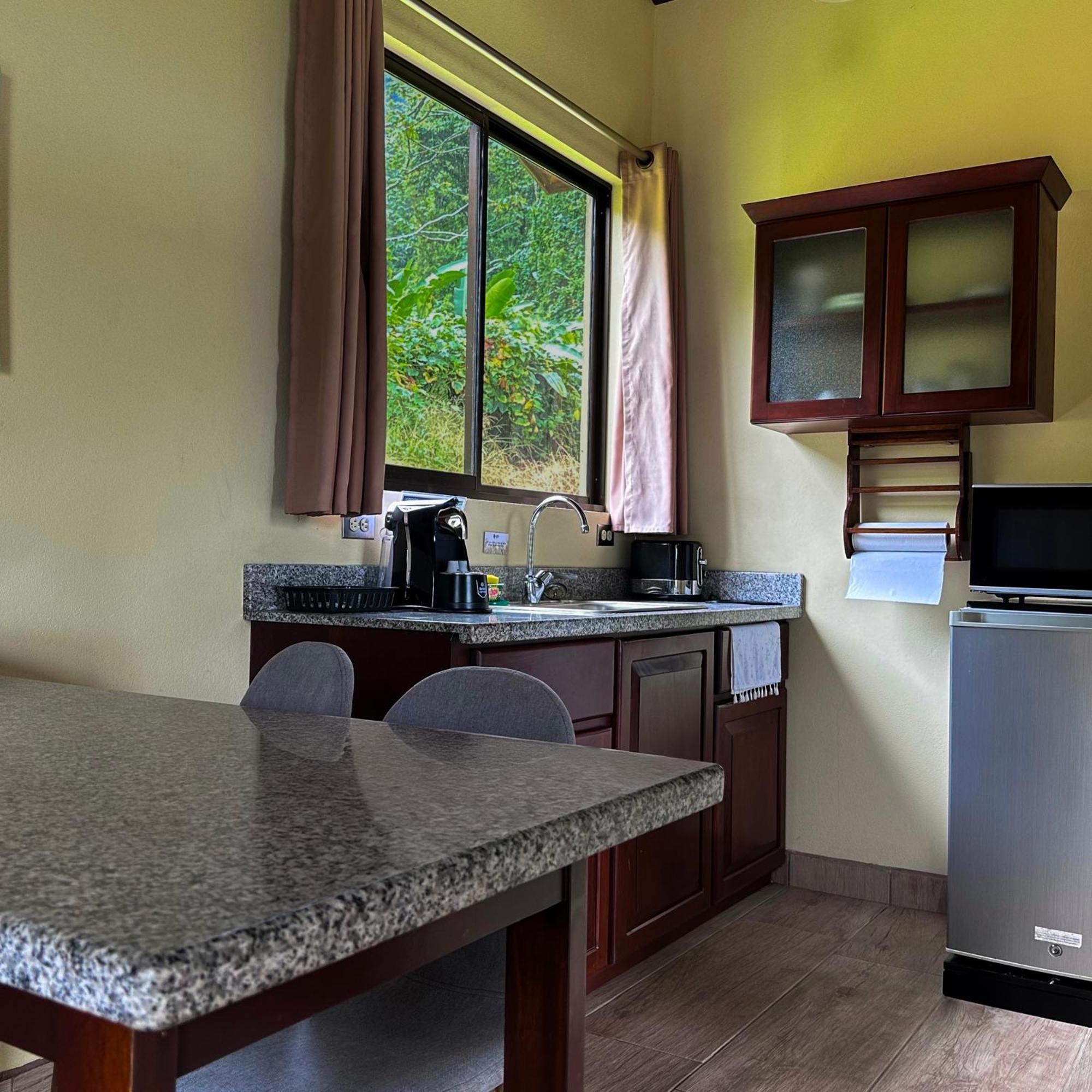 Arenal Roca Suites La Fortuna Zewnętrze zdjęcie