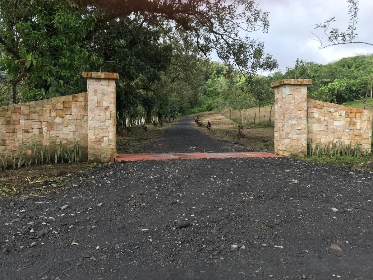 Arenal Roca Suites La Fortuna Pokój zdjęcie